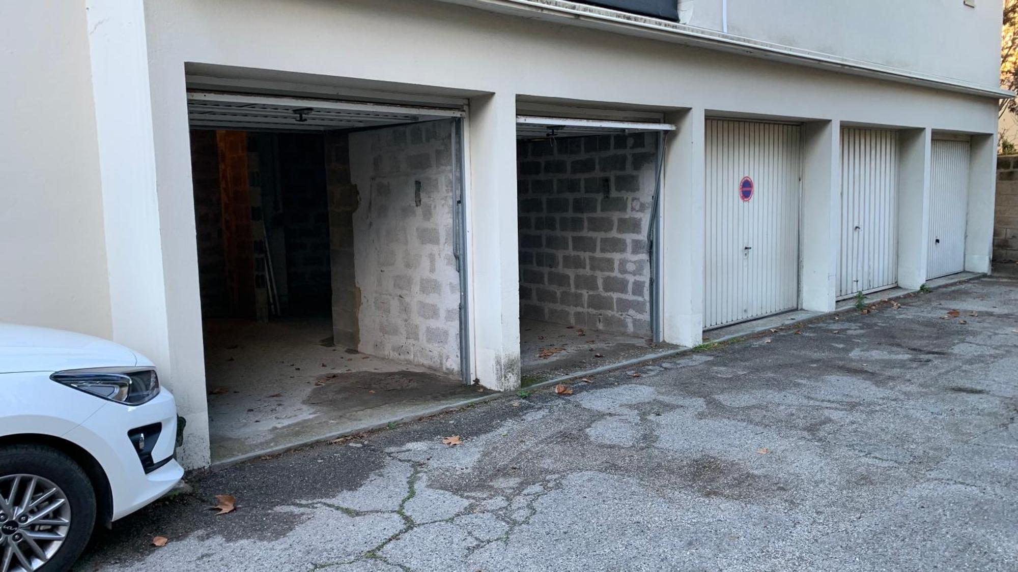 Au Calme De L'Iris - Clim - Garage - Wifi - Tramway Avignon Exterior foto
